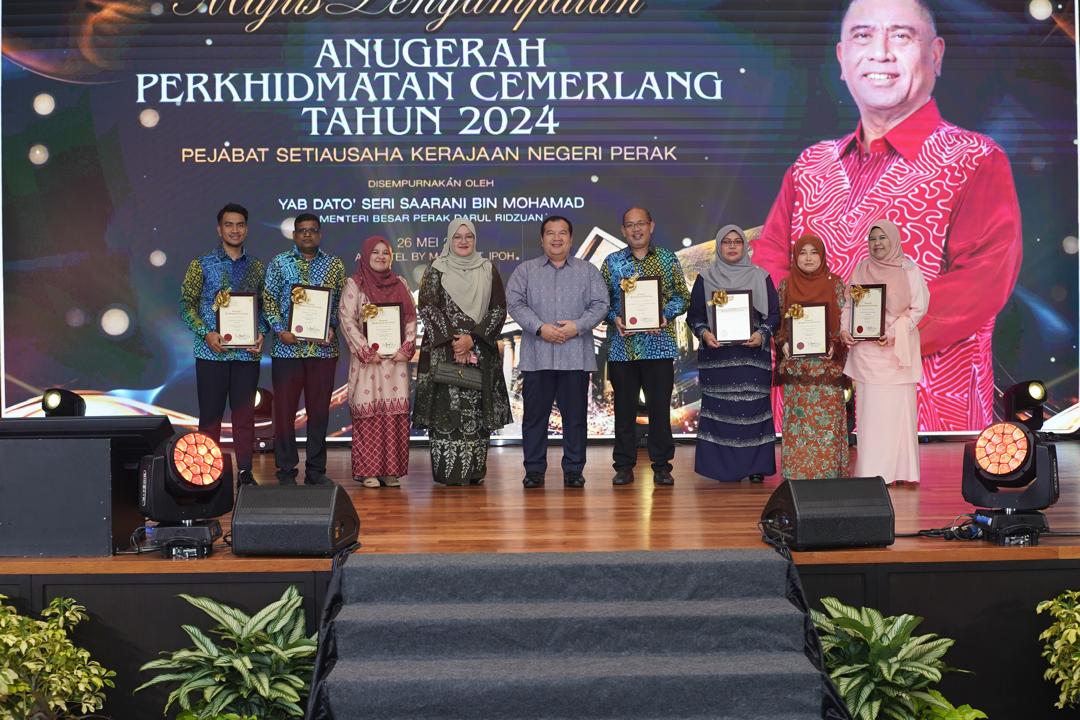 MAJLIS ANUGERAH PERKHIDMATAN CEMERLANG (APC) PEJABAT SETIAUSAHA KERAJAAN DAN PEJABAT KEWANGAN NEGERI PERAK