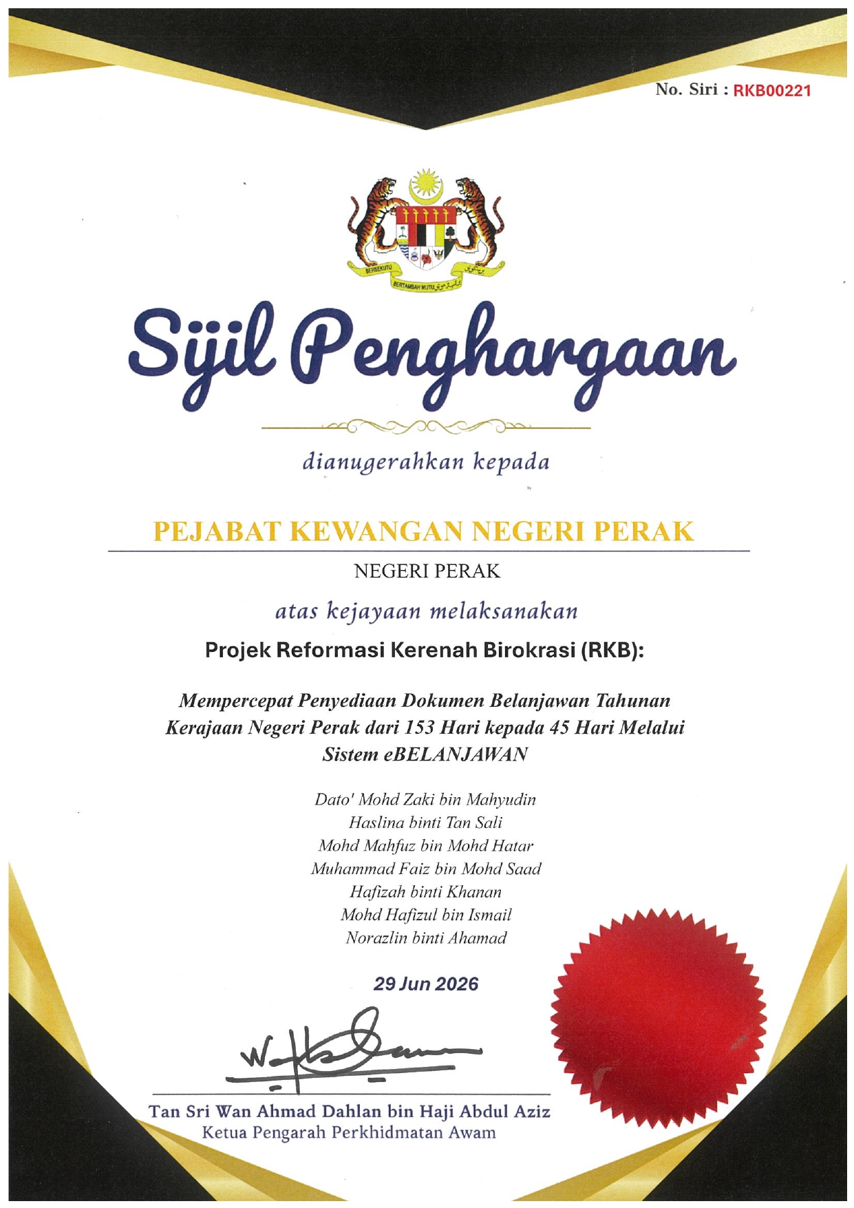 PEJABAT KEWANGAN NEGERI PERAK TERIMA SIJIL PENGHARGAAN PROJEK REFORMASI KERENAH BIROKRASI (RKB)